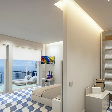Metasuites Maison d'hôtes 3*